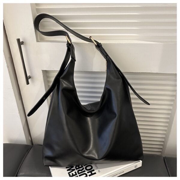Large Capacity Elegant PU Leather Tote Bag – Urban Commuter Shoulder Bag for Women