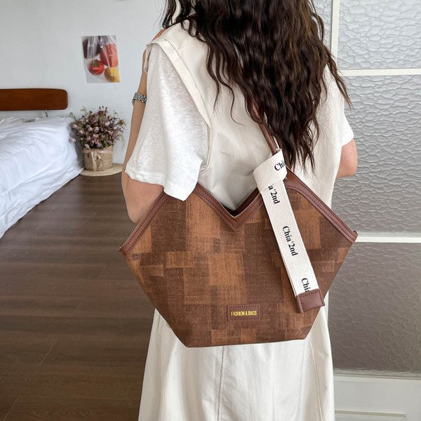 EMIR Geometric Checkered Tote – Fashionable Large Capacity Shoulder Bag