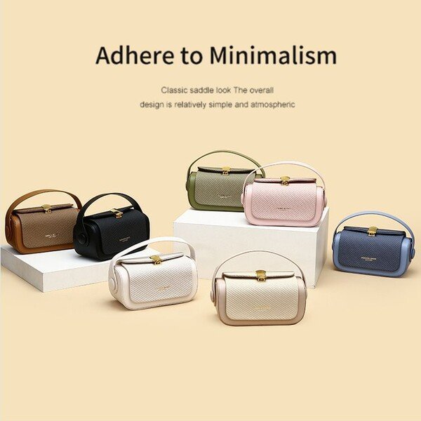 ​👜 Minimalist Structured Flap Shoulder BagElevate your everyday style with our Minimalist Structured Flap Bag. Designed with a chic mix of woven textured fabrics and smooth leather finishes, this bag brings a modern, sophisticated touch to any outfit—whether you're heading to work, brunch, or an evening outing.