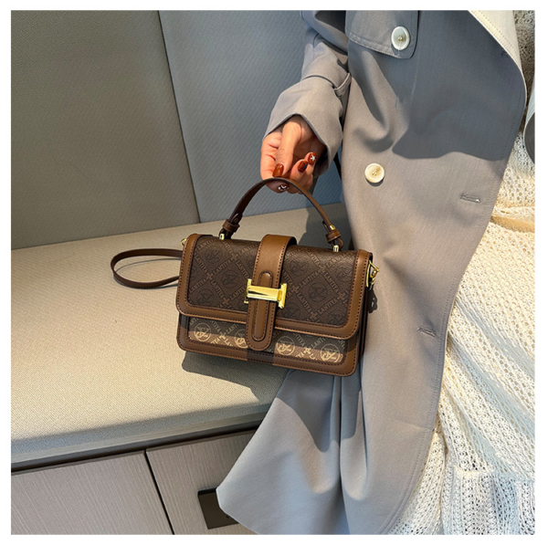img_0800 Women’s Chic Crossbody Bag – Elegant Small Square Shoulder Bag with Zipper, Brown | Emir Bangladesh