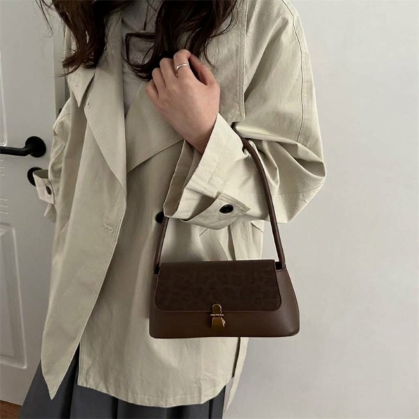 Women’s Leopard Print Shoulder Bag – Korean Retro Small Underarm Bag for Women